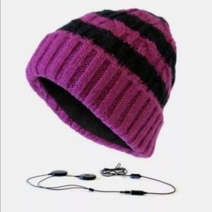 NIB Aerial7 Stereo Headphone Beanie Purple & Black